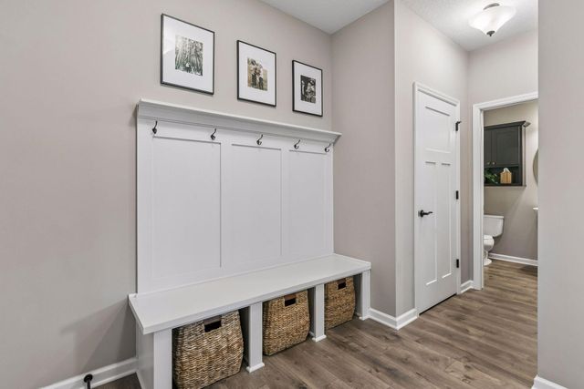 18398 Glenbridge Avenue, Lakeville, MN 55044