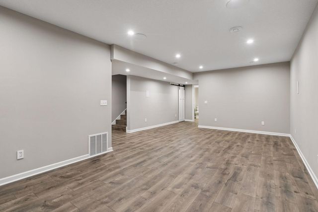 18398 Glenbridge Avenue, Lakeville, MN 55044