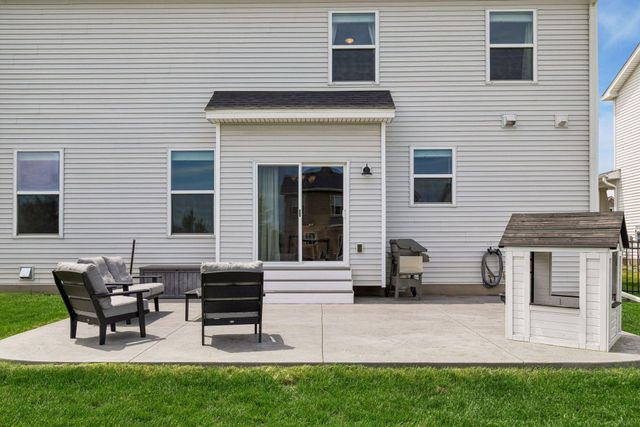18398 Glenbridge Avenue, Lakeville, MN 55044