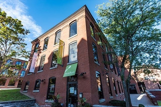 45 High St 04, North Andover, MA 01845