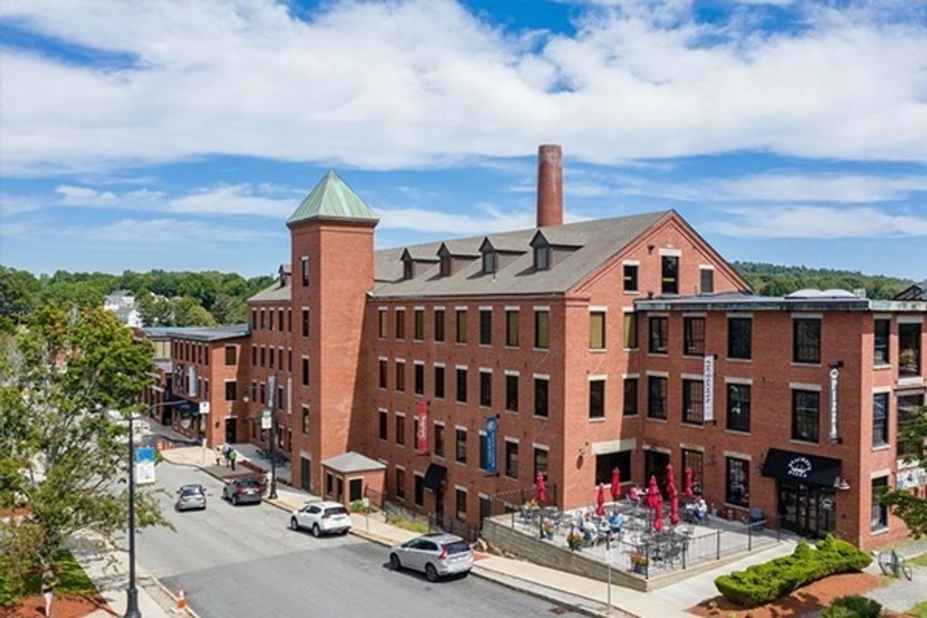 45 High St 04, North Andover, MA 01845