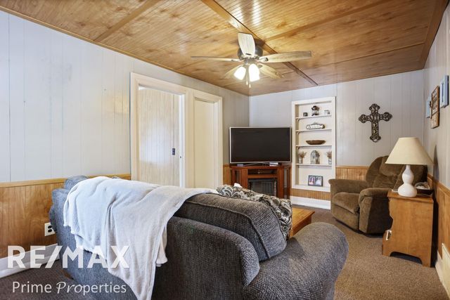 426 Bates Street, Caro, MI 48723