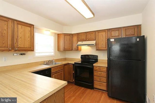 11956 SENTINEL POINT CT, Reston, VA 20191