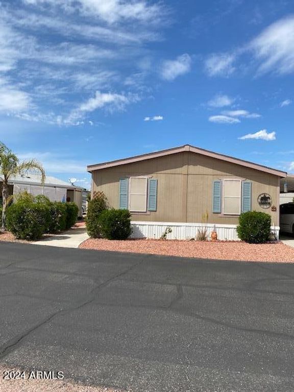 Image 5 of property listing at 1280 N Ironwood Drive 84, Apache Junction, AZ 85120