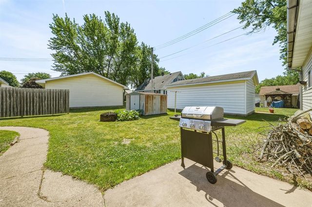 109 W Greenville Street, Chippewa Falls, WI 54729