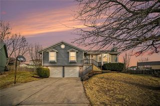 8403 NE 107th Street, Kansas City, MO 64157