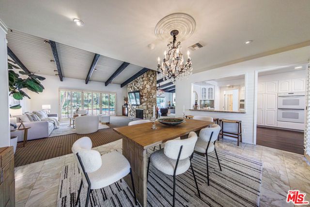 12324 Kenny Drive, Granada Hills (los Angeles), CA 91344