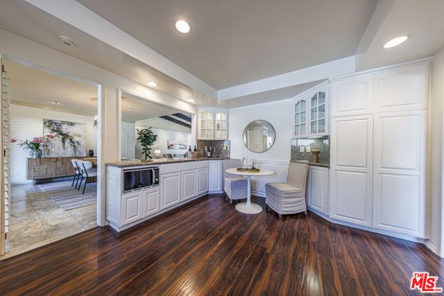 12324 Kenny Drive, Granada Hills (los Angeles), CA 91344