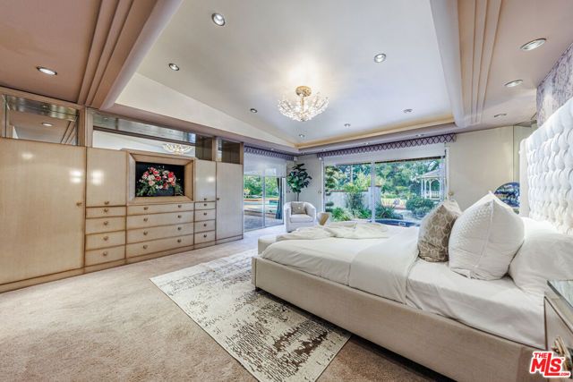 12324 Kenny Drive, Granada Hills (los Angeles), CA 91344