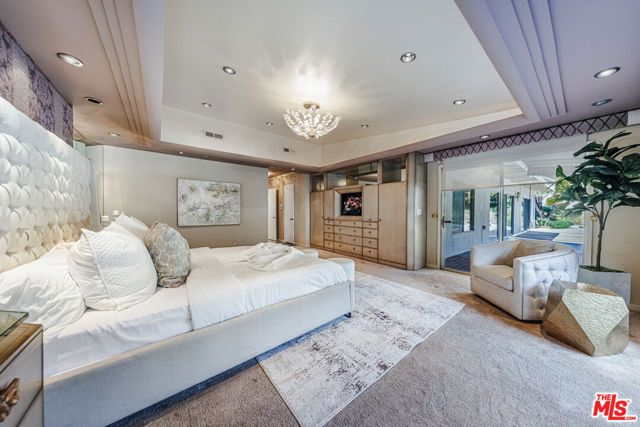 12324 Kenny Drive, Granada Hills (los Angeles), CA 91344