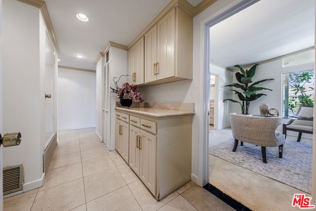 12324 Kenny Drive, Granada Hills (los Angeles), CA 91344