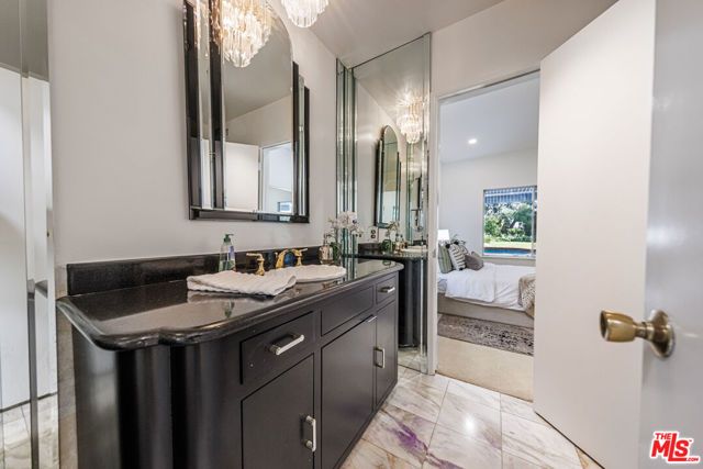 12324 Kenny Drive, Granada Hills (los Angeles), CA 91344