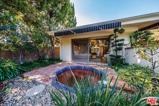 12324 Kenny Drive, Granada Hills (los Angeles), CA 91344