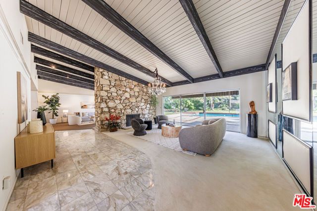 12324 Kenny Drive, Granada Hills (los Angeles), CA 91344