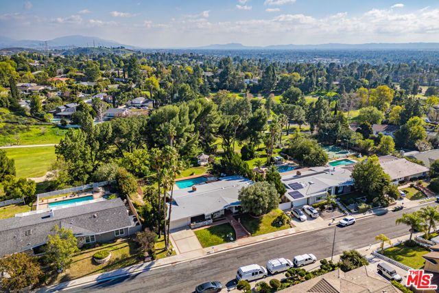 12324 Kenny Drive, Granada Hills (los Angeles), CA 91344