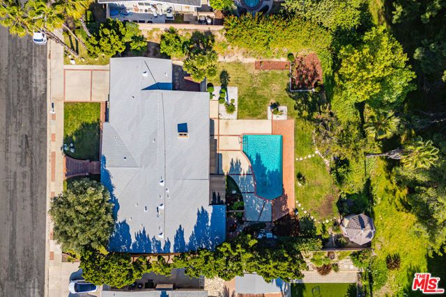 12324 Kenny Drive, Granada Hills (los Angeles), CA 91344