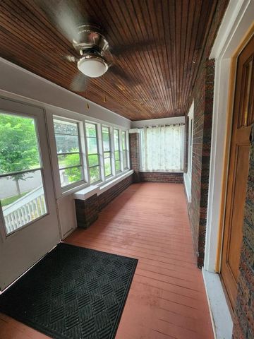 508 W Rollin Street, Edgerton, WI 53534