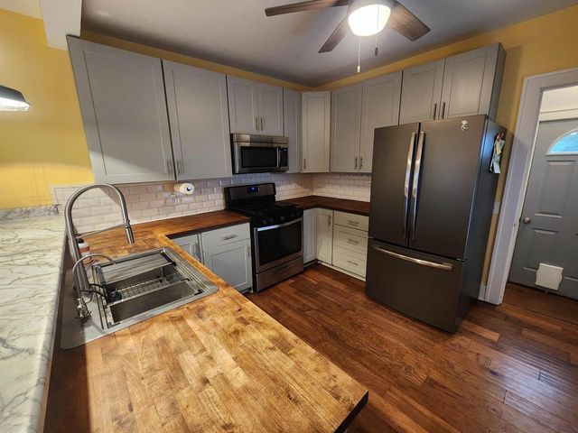 508 W Rollin Street, Edgerton, WI 53534