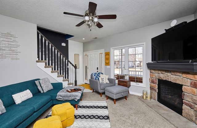 2308 NW Ashton Lane 4, Ankeny, IA 50023