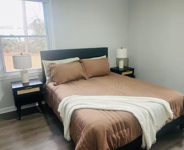 3132 Forrest Hills Drive, Atlanta, GA 30354