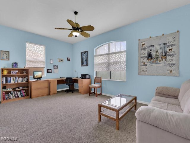 2922 NW 19th ST, Cape Coral, FL 33993