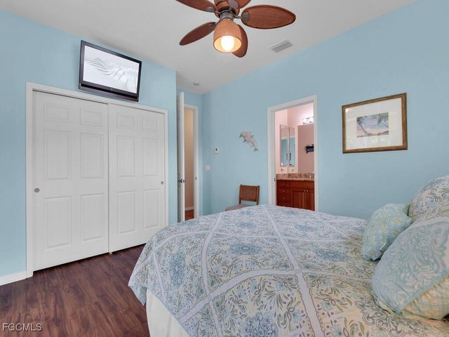 2922 NW 19th ST, Cape Coral, FL 33993