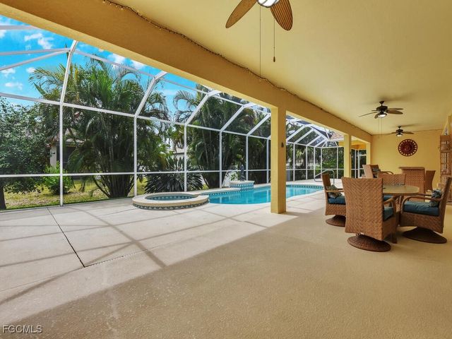 2922 NW 19th ST, Cape Coral, FL 33993