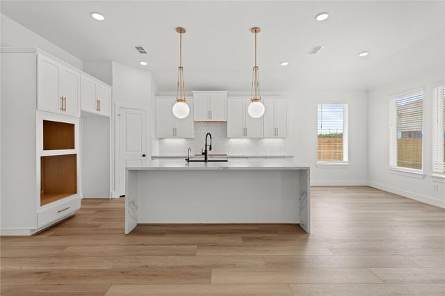 31019 Golden Felipe Street, Fulshear, TX 77441