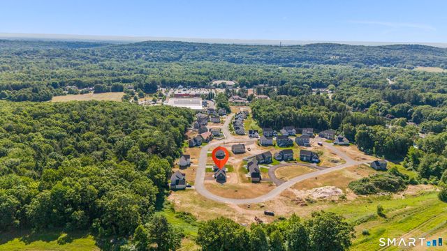 69 Cambridge Court, Simsbury, CT 06070