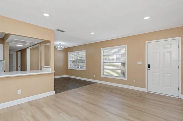 4622 W EL PRADO BOULEVARD, Tampa, FL 33629