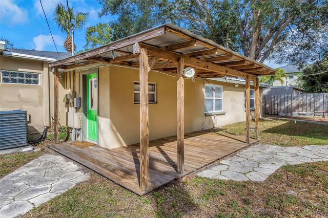 4622 W EL PRADO BOULEVARD, Tampa, FL 33629