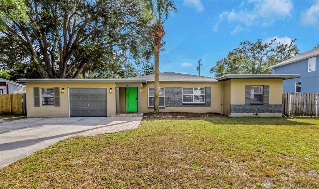 4622 W EL PRADO BOULEVARD, Tampa, FL 33629