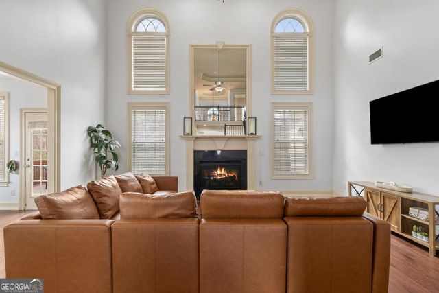 1202 Persimmon Way, Mcdonough, GA 30252