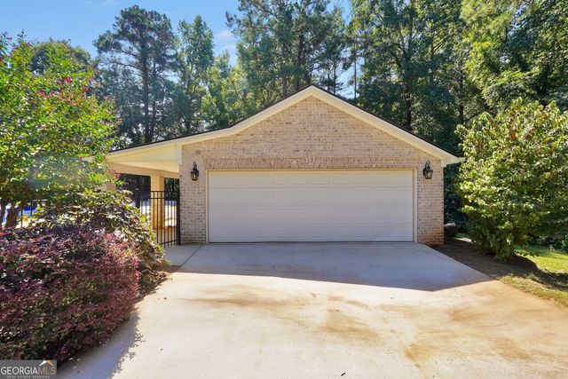 1202 Persimmon Way, Mcdonough, GA 30252