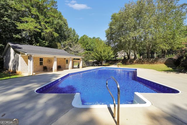 1202 Persimmon Way, Mcdonough, GA 30252