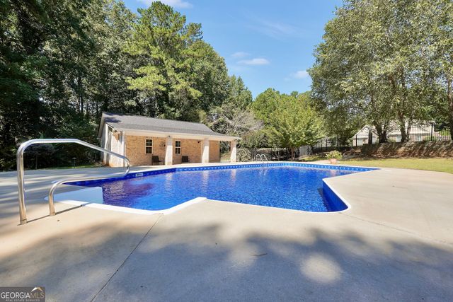 1202 Persimmon Way, Mcdonough, GA 30252