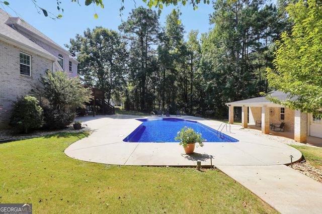 1202 Persimmon Way, Mcdonough, GA 30252