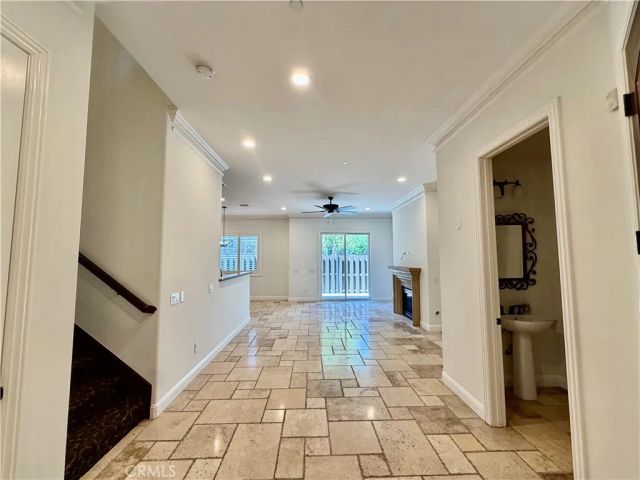 21929 Cortina, Chatsworth, CA 91311
