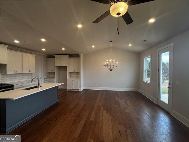 328 Willow Cove, Canton, GA 30114