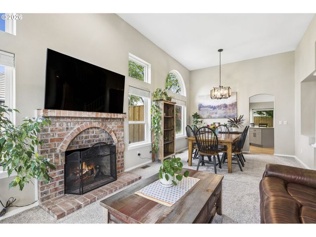 2112 Nw Michelbook Ln, Mc Minnville, OR 97128