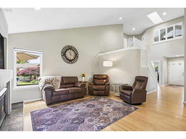 2112 Nw Michelbook Ln, Mc Minnville, OR 97128