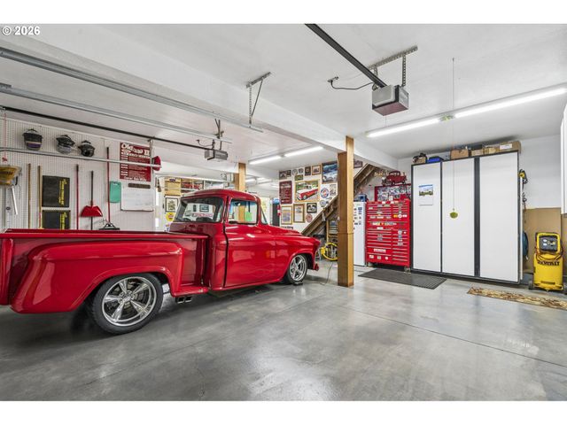 2112 Nw Michelbook Ln, Mc Minnville, OR 97128