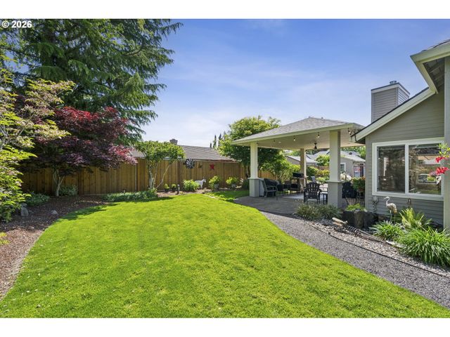 2112 Nw Michelbook Ln, Mc Minnville, OR 97128