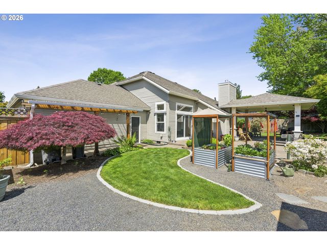 2112 Nw Michelbook Ln, Mc Minnville, OR 97128