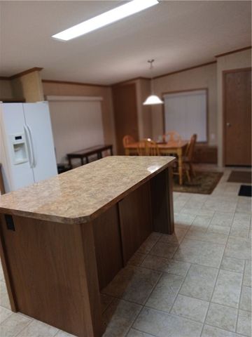 139 Cayuga Way, Manchester, NY 14504