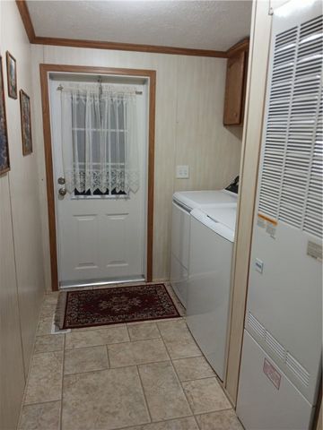 139 Cayuga Way, Manchester, NY 14504