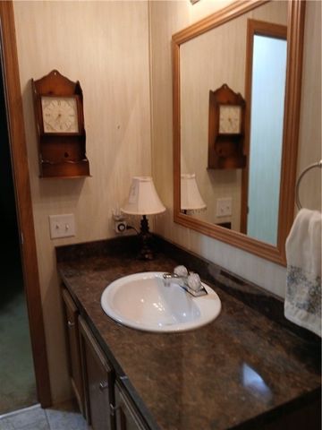 139 Cayuga Way, Manchester, NY 14504