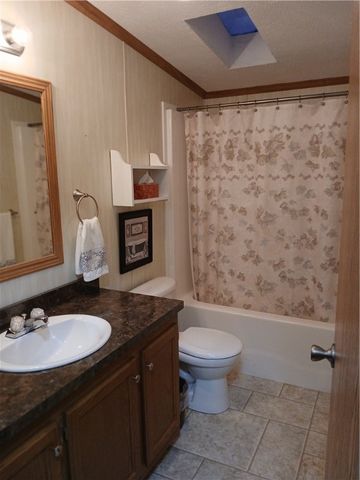 139 Cayuga Way, Manchester, NY 14504