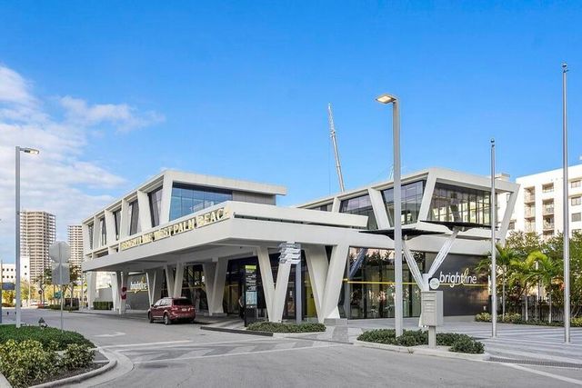 7932 Flagler Court, West Palm Beach, FL 33405