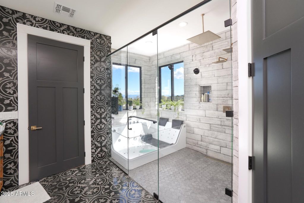 Image 4 of property listing at 2900 W SPRING VIEW Drive, Cottonwood, AZ 86326